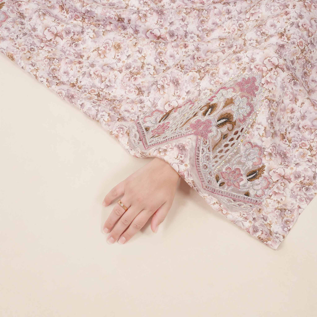 baby-silk-soft-petals-Mukhawar-fabric 