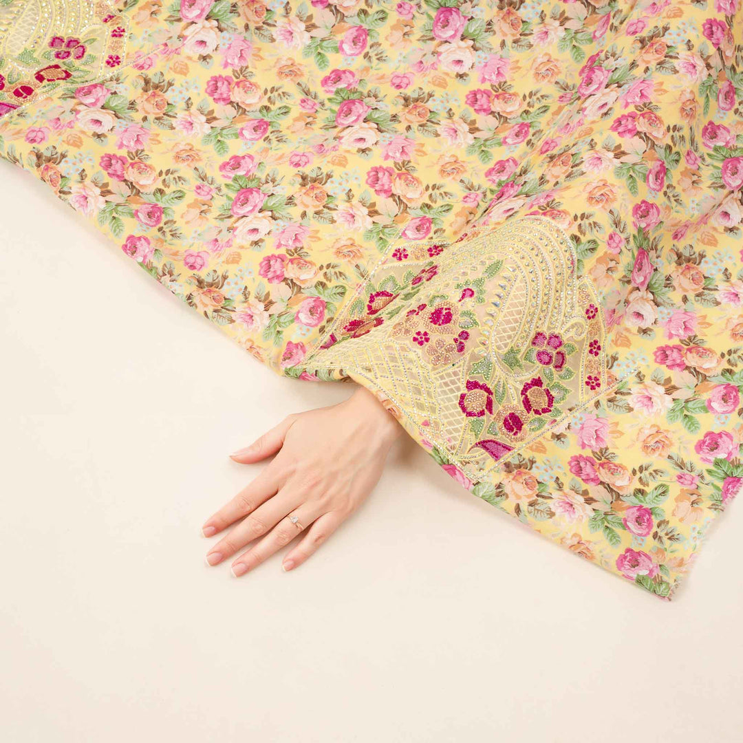 liberty-cotton-royal-rose Mukhawar fabric 