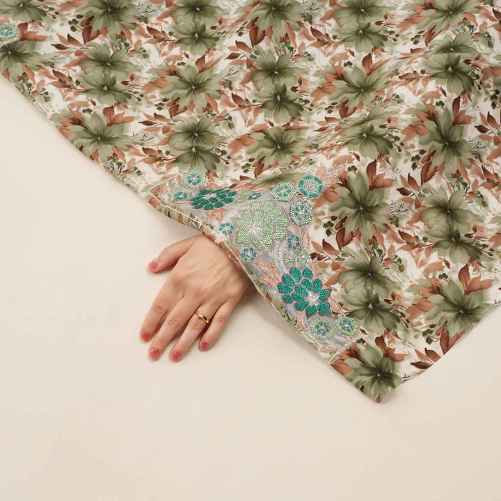 light-baby-silk-bloom-petals Mukhawar fabric 