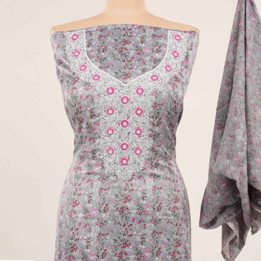 light-baby-silk-celeste-leaves-with-shaila Mukhawar fabric 