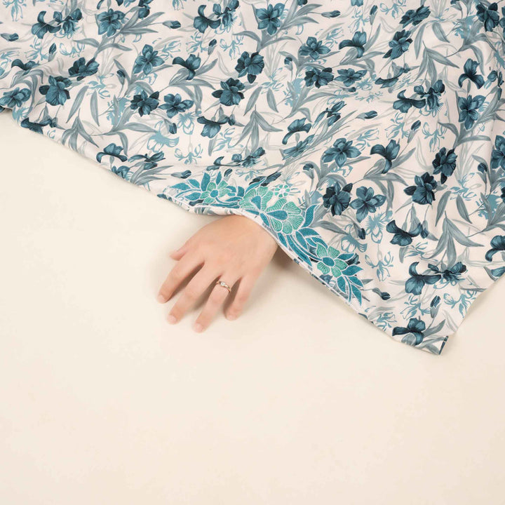light-baby-silk-royal-blossom-with-shaila Mukhawar fabric 