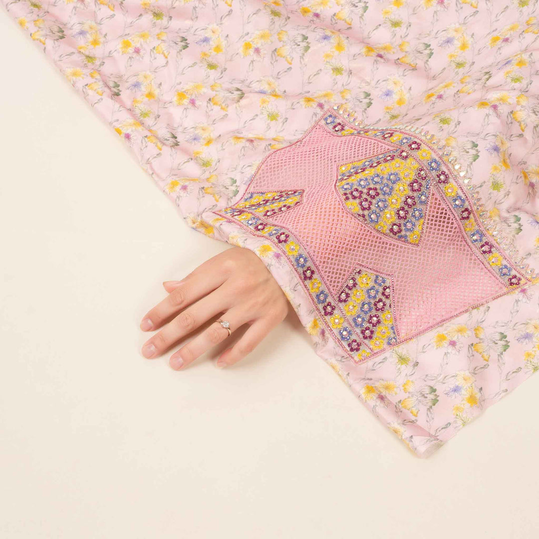 armani-silk-wild-daisy Mukhawar fabric 