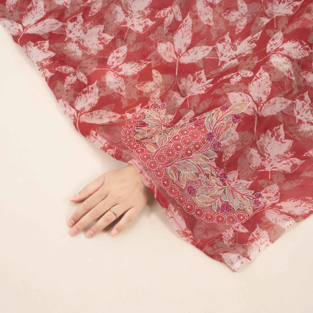 voile-autumn-leaves-with-shaila Mukhawar fabric 