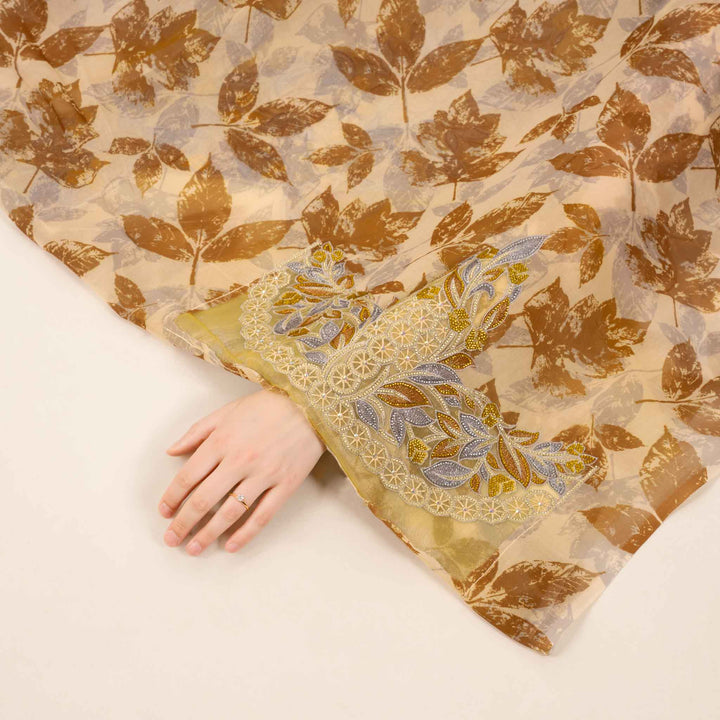 voile-autumn-leaves-with-shaila Mukhawar fabric 