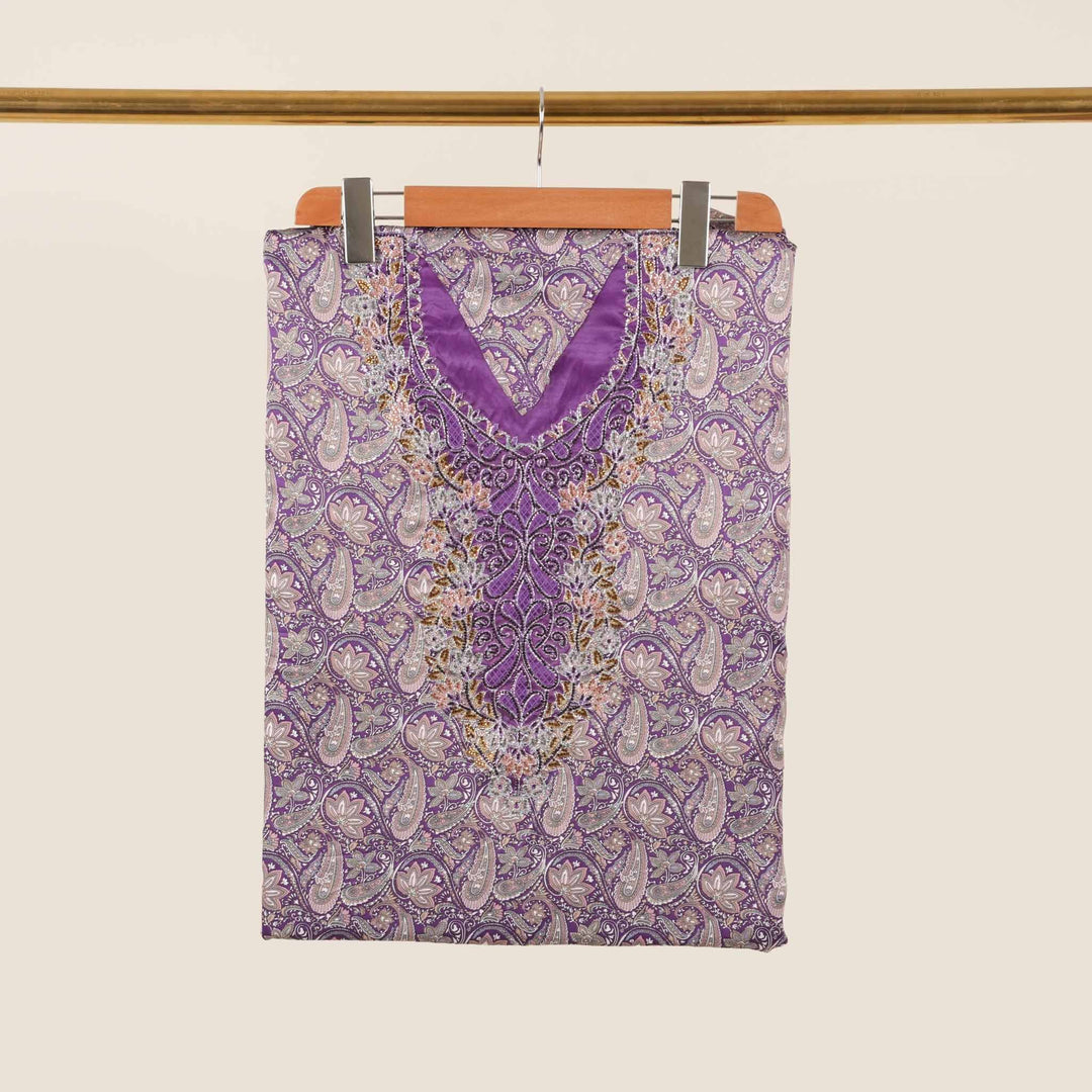 baby-silk-royal-paisley-for-daughter-Mukhawar-fabric 