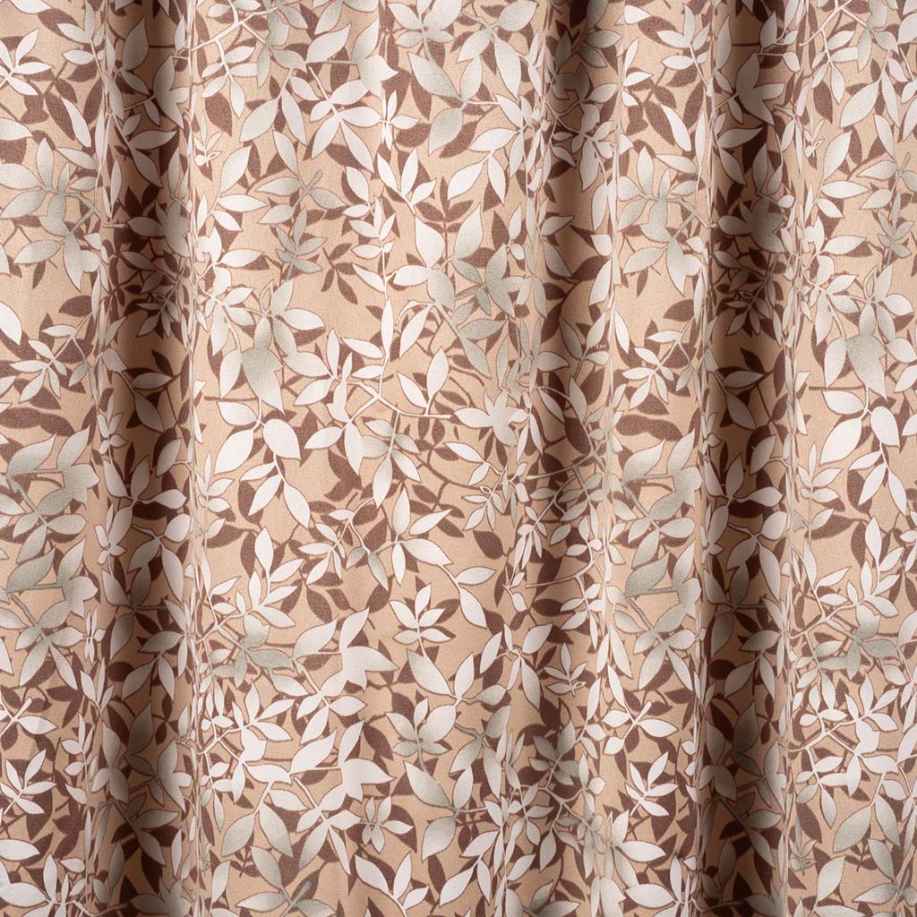 baby-silk-leaf-harmony-for-daughter-Mukhawar-fabric 