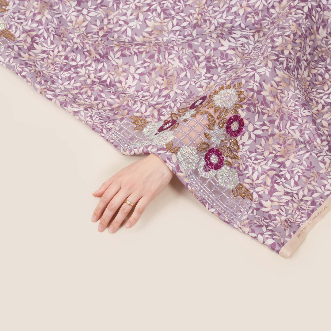 baby-silk-leaf-harmony-for-daughter-Mukhawar-fabric 